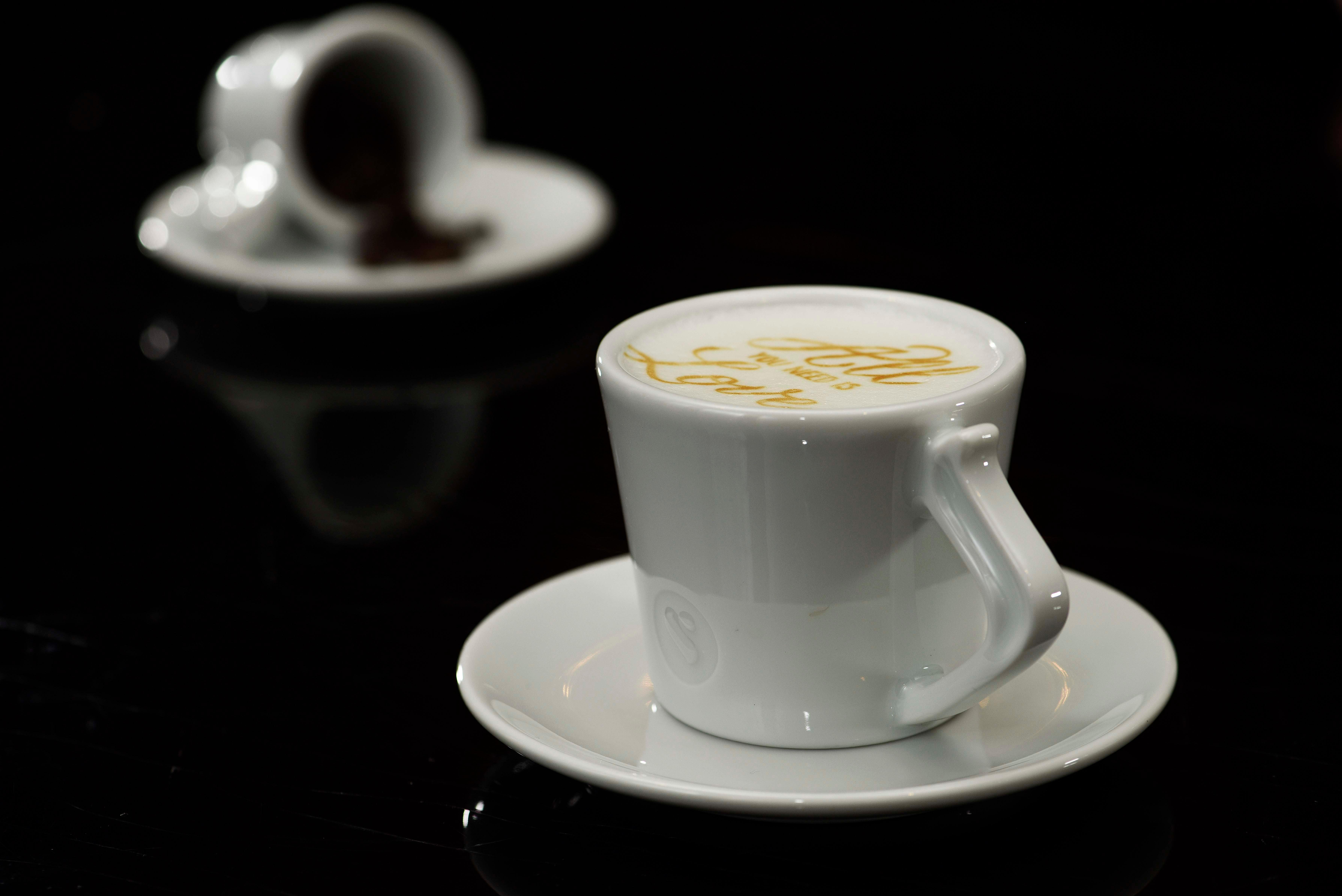 Grand Hotel 부쿠레슈티 외부 사진 Latte